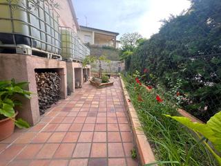 Casa en Riells i Viabrea. A seis kilometros de sant celoni