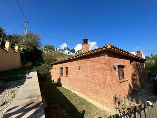 Location Maison à Riells i Viabrea. A siete kilometros de sant celoni
