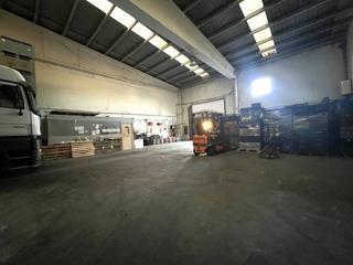 Nave industrial  Riells i viabrea. A seis kilometros de sant celoni