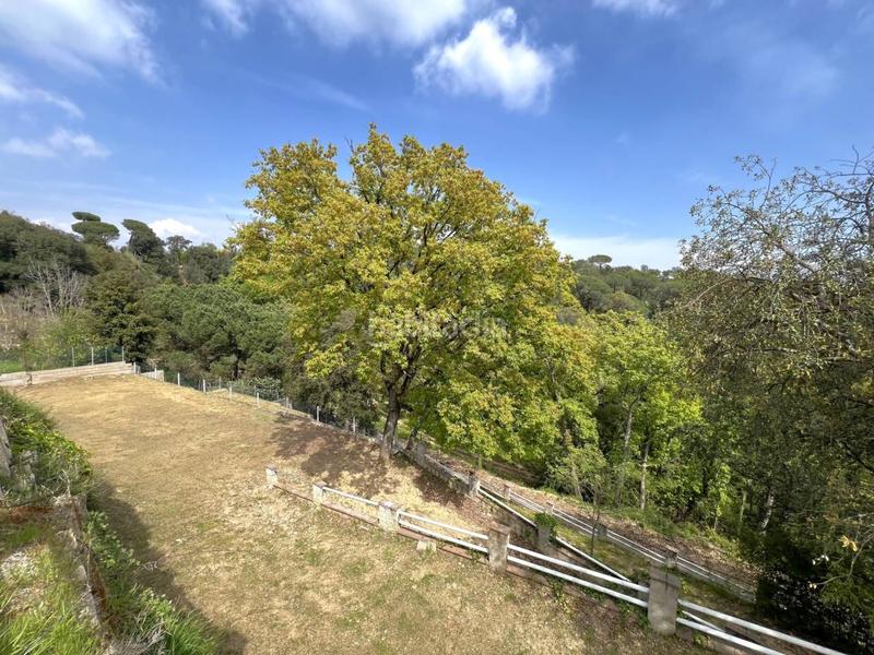 Foto e51c9f25-dabf-4240-ba2d-31560f193c21. Casa amb aparcament a Riells i Viabrea