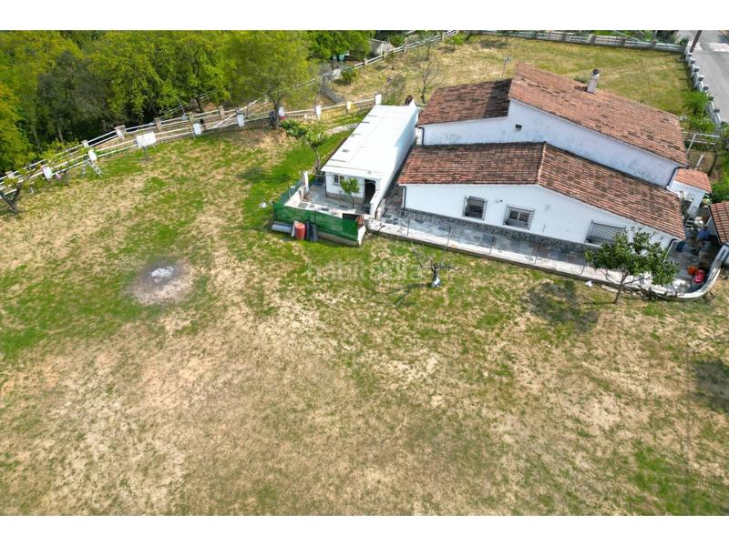 Foto f2d36dec-3892-4539-bee7-4fe8a5f5fcb6. Casa amb aparcament a Riells i Viabrea