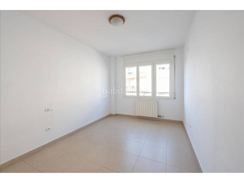 Foto 293e3df9-2341-4db1-983f-356fe695e290. Piso  en venta en Santa Maria de Palautordera