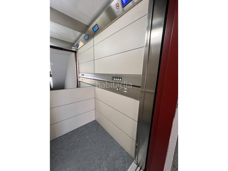 Foto c1e80f2c-9917-45c8-8574-b51742bb43fb. Piso  en venta en Santa Maria de Palautordera