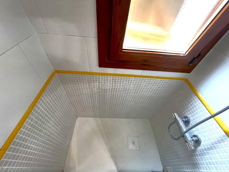 Foto 26c49b1e-6dd9-409b-9c11-c80197fc69aa. Casa amb calefacció aparcament piscina a Riells i Viabrea