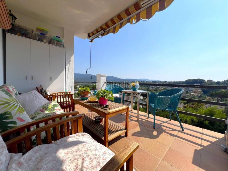 Foto 5693e7c4-e42c-4b37-841a-6f6f24dc94d9. Casa amb calefacció aparcament piscina a Riells i Viabrea