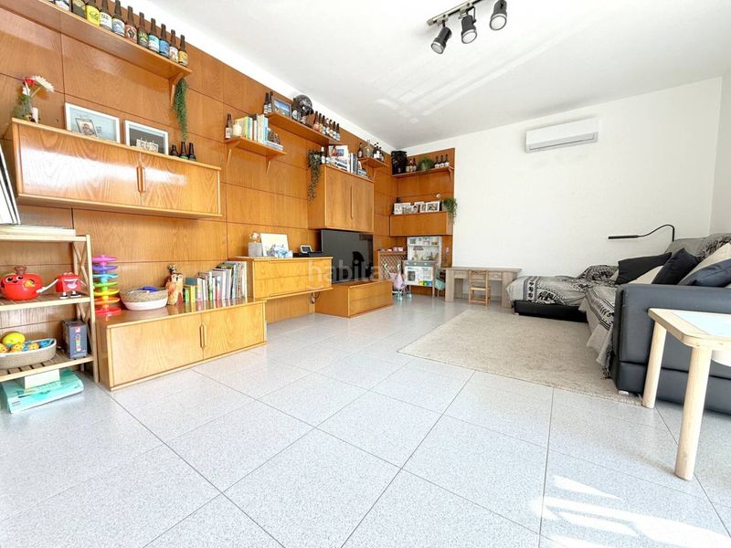 Foto 0db98275-9d24-4359-91d7-e7e4d0123fb4. Casa amb calefacció aparcament a Sant Celoni