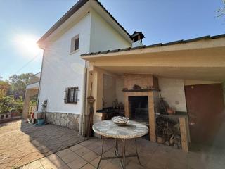 Haus  Coll i pujol. Casa en venta en la batlloria