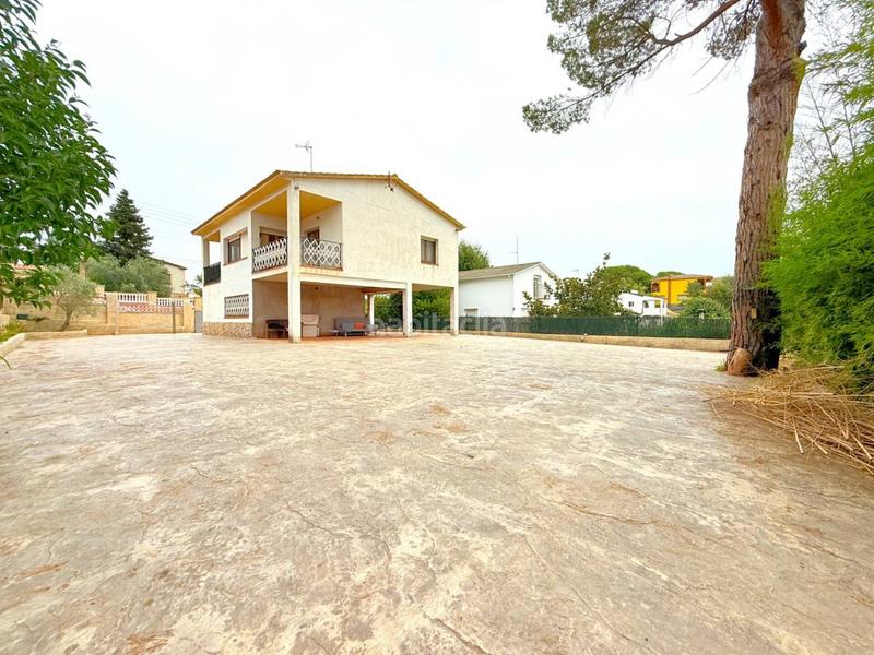 Foto 26bf5b76-3c6d-49a2-abbd-2266a7042a48. Casa  en venta en Riells i Viabrea