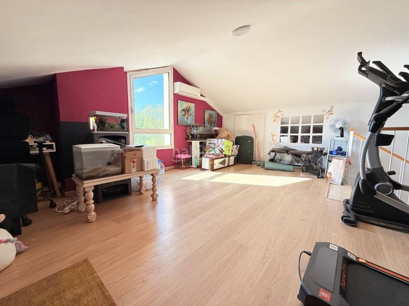 Foto a5a30740-4b3a-45ea-a48a-074b9340ba86. Casa amb calefacció aparcament piscina a Sant Celoni