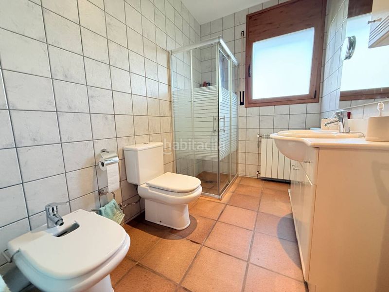 Foto c3dc2916-48aa-4e4c-b21e-04719d187f63. Casa amb calefacció aparcament a Riells i Viabrea