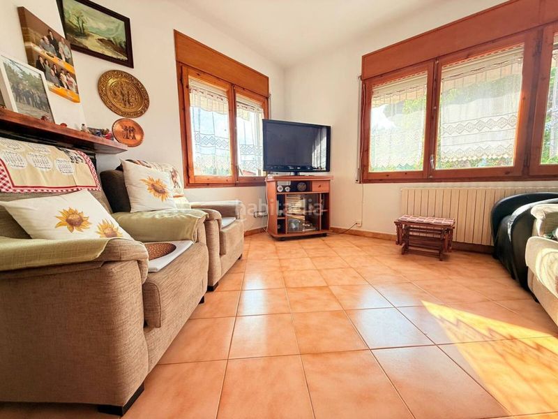Foto b9e06290-26c0-4958-bd49-92f2f5540b2a. Casa amb calefacció aparcament a Riells i Viabrea