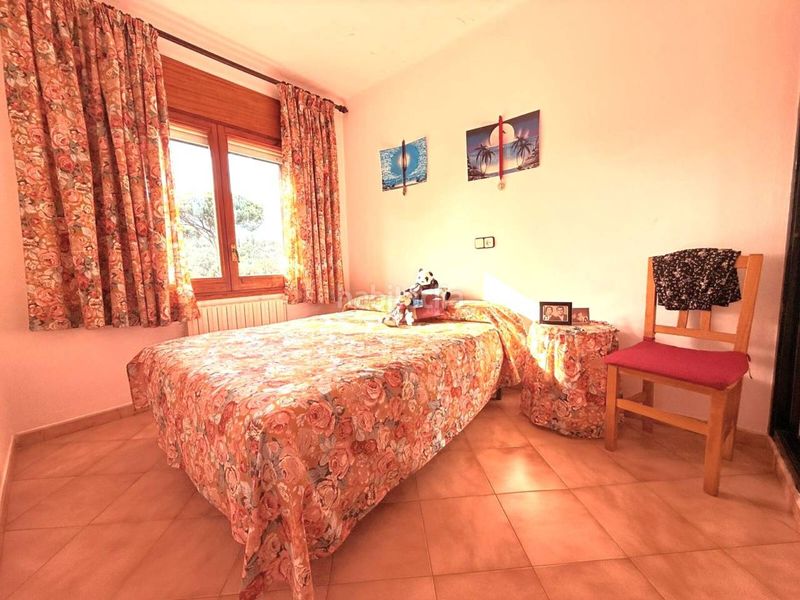 Foto d92caa18-f3d2-463c-8ff6-72a03cbf69f5. Casa amb calefacció aparcament a Riells i Viabrea