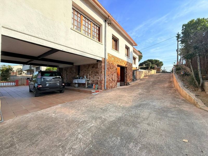 Foto e827aa8b-21e8-4a7f-a463-af9c96f9ce15. Casa amb calefacció aparcament a Riells i Viabrea