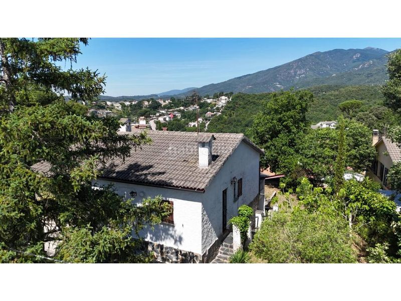 Foto 1e0af430-c6cf-4fc5-b353-df93b4078ad4. Casa amb calefacció aparcament a Riells i Viabrea