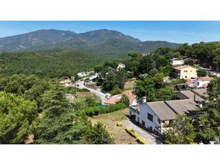Maison à Riells i Viabrea. Casa en venta en riells i viabrea