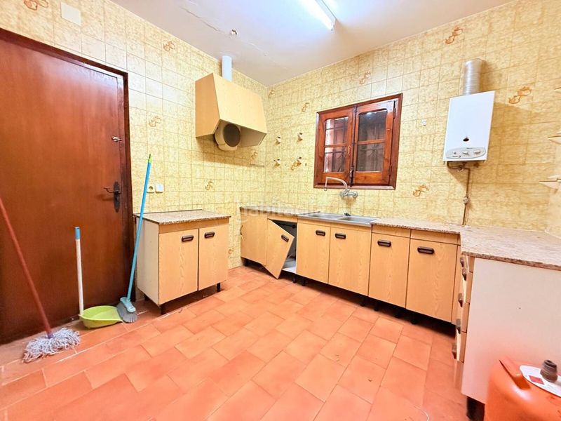 Foto b1455aab-e124-4bcb-bf5e-7c16bb525a5d. Casa amb calefacció aparcament a Riells i Viabrea