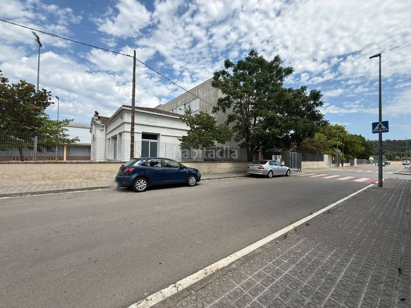 Foto afba9fd6-b853-4dcb-ae02-4bcf0c09838b. Aparcament cotxe a Sant Celoni