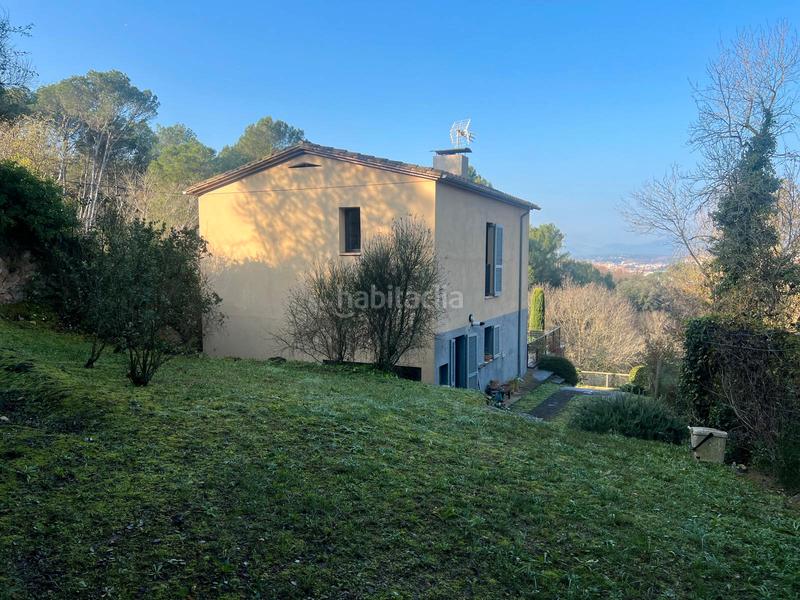 Foto 790d9bc7-53f5-4afd-a962-ef275fe0bff4. Lloguer casa amb xemeneia calefacció aparcament a Girona