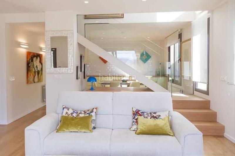 Foto c21424b8-617b-4de7-82a8-edc7dc52f19a. Lloguer casa amb xemeneia calefacció aparcament a Girona