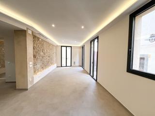 Apartament a Carrer de sant josep 7. Piso histórico, recientemente rehabilitado