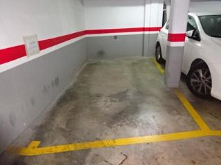 Car parking  Francesc macià. 12612ob sant boi