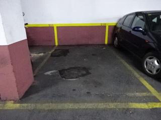 Aparcament cotxe a De bjar 36