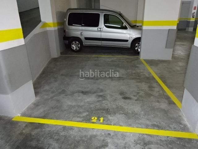 Foto 10776d2c-f3d0-4759-af19-1ae5e0c78a6f. Aparcament cotxe a La Sagrera Barcelona