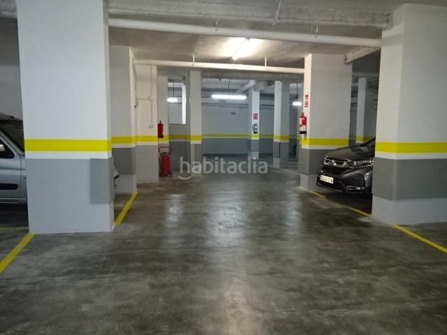 Foto 42741e09-f33c-48f6-8859-e0c61b53e3bd. Aparcament cotxe a La Sagrera Barcelona