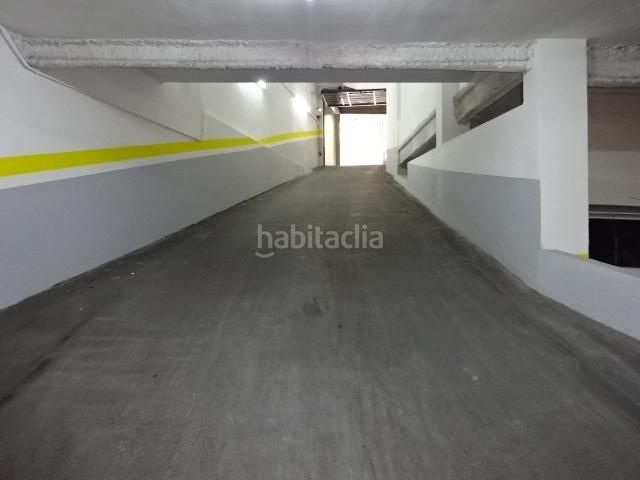 Foto d53027fd-6068-4a64-afae-e7ba5fa19a2b. Aparcament cotxe a La Sagrera Barcelona