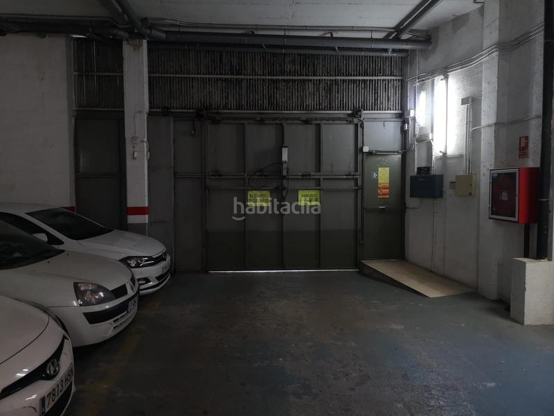 Foto f7be35fb-b1fe-4aaf-9f53-e31282819136. Lloguer aparcament cotxe a Sant Antoni Barcelona