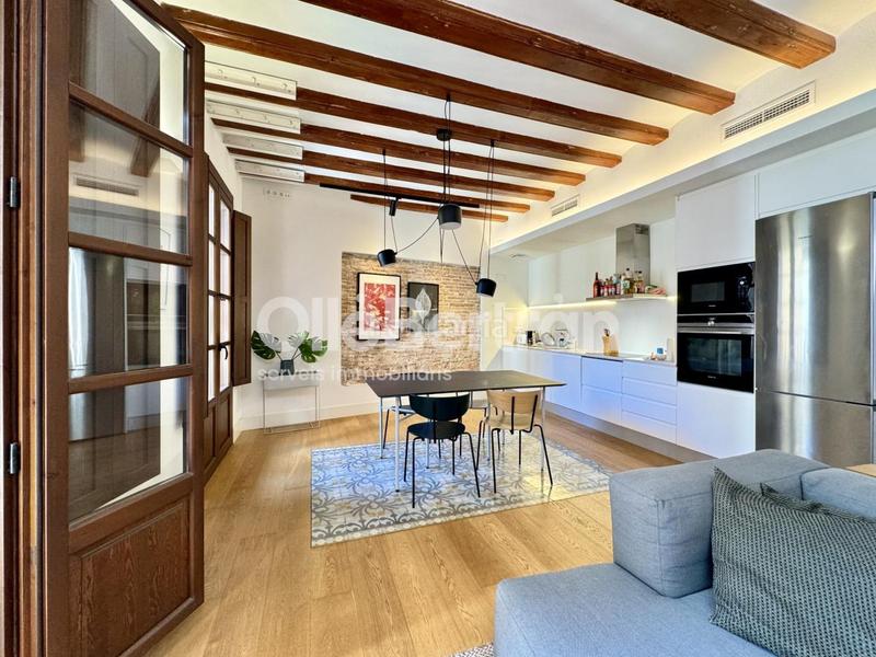 Foto 3c2d1659-5858-4f28-94db-36d448170b48. Flat with heating in Gòtic Barcelona