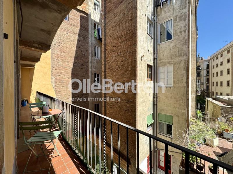 Foto 3c2d2b02-1a66-4c41-a898-f090a776fbd1. Flat with heating in Gòtic Barcelona