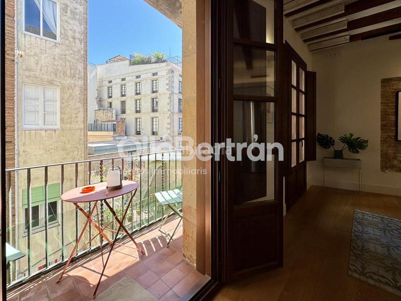 Foto 5db1c581-e9f0-4788-8af9-52d71c33b186. Flat with heating in Gòtic Barcelona