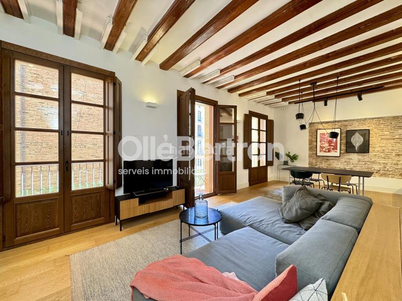 Foto 87b836e2-aeed-4686-a182-ba0bbbb20843. Flat with heating in Gòtic Barcelona