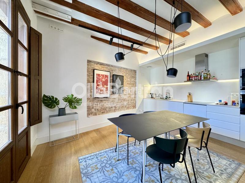 Foto e926125c-dccb-4676-bcef-0f44d2d2668f. Flat with heating in Gòtic Barcelona