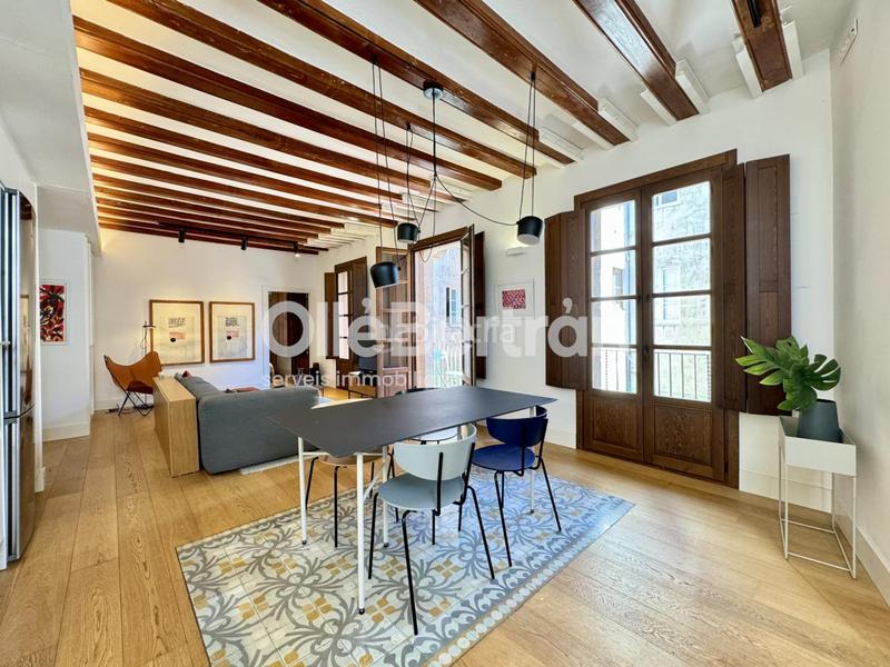 Foto f2e301db-25b0-4ffc-92ac-c97bf9e1e869. Flat with heating in Gòtic Barcelona