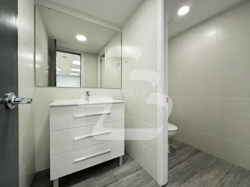 Foto f9aa0a95-c1d6-4e52-ab4b-0ccb9bca9425. Location bureau dans Dreta de l´Eixample Barcelona