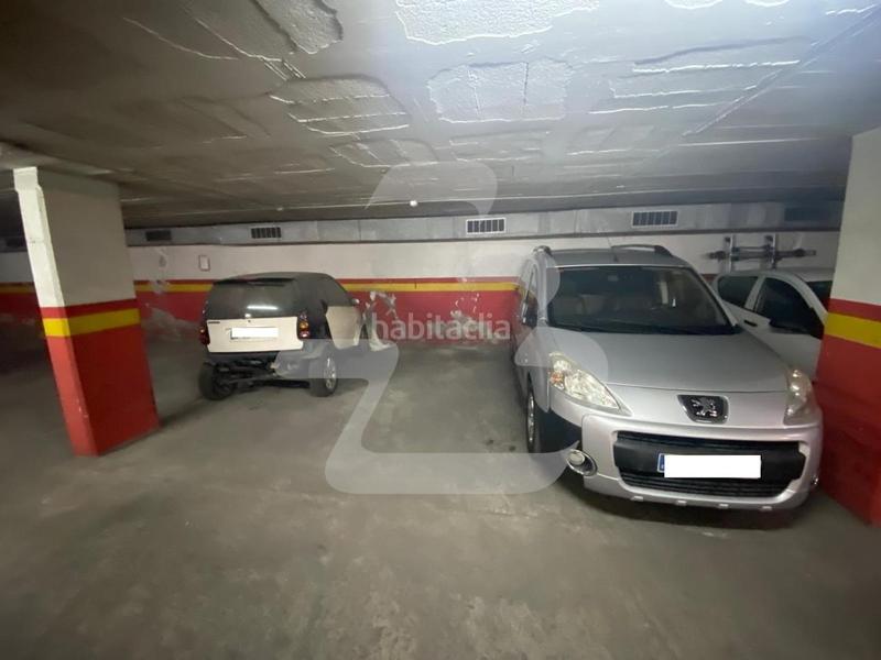 Foto c87ff6b5-babf-4640-b10b-aa4abb76ee45. Alquiler parking coche en Hostafrancs Barcelona