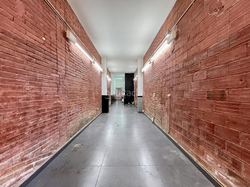 Foto 70192f25-e5a3-4a52-8fe3-e77b1db43ae0. Local commercial dans La Nova Esquerra de l´Eixample Barcelona