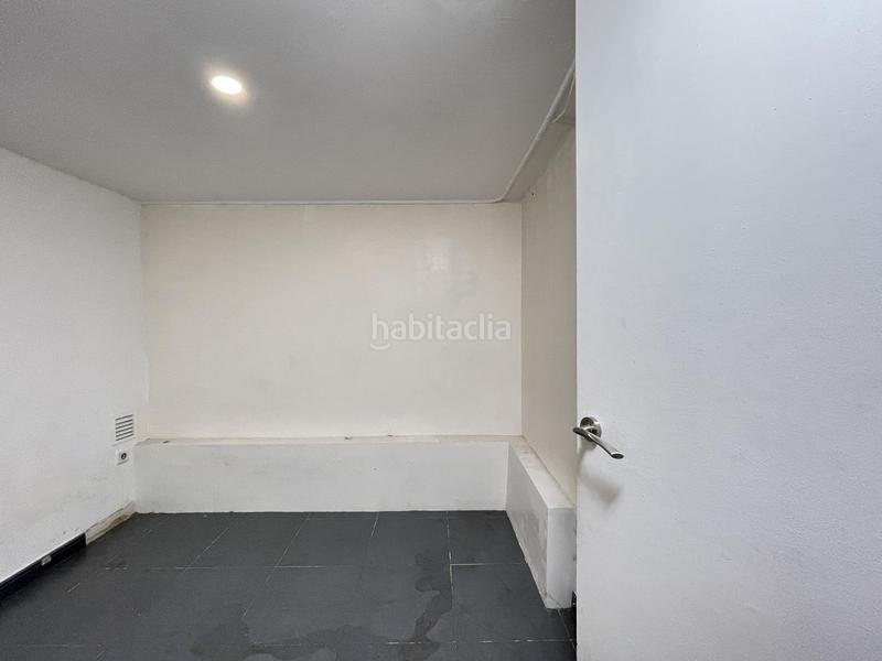 Foto d5ac9aba-2093-4a6f-b340-bdda3525dd30. Local commercial dans La Nova Esquerra de l´Eixample Barcelona