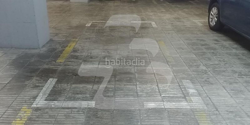 Foto 38cc48ee-6bf7-422c-aab8-813596ac2d7d. Aparcament cotxe a L´Antiga Esquerra de l´Eixample Barcelona