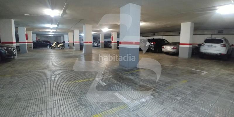 Foto cb4e2ec0-fcd8-46c3-8aeb-de37072b674a. Alquiler parking coche en L´Antiga Esquerra de l´Eixample Barcelona