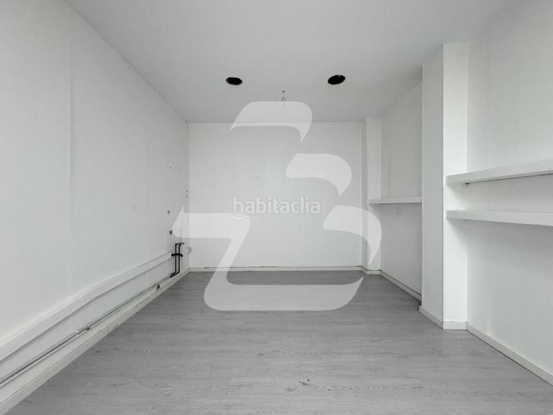 Foto 9e700254-fd9d-4c16-8583-51e54a82fa4e. Local comercial a La Nova Esquerra de l´Eixample Barcelona