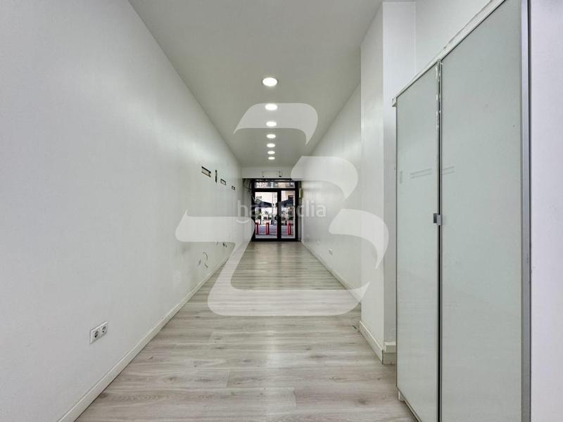 Foto e86346a6-ab83-4f4d-a822-8cfc42129f54. Local comercial a La Nova Esquerra de l´Eixample Barcelona