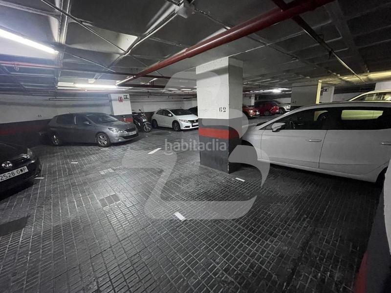 Foto 09bfda14-ba06-43de-8db3-b60ed9d2bbaf. Alquiler parking coche en Dreta de l´Eixample Barcelona