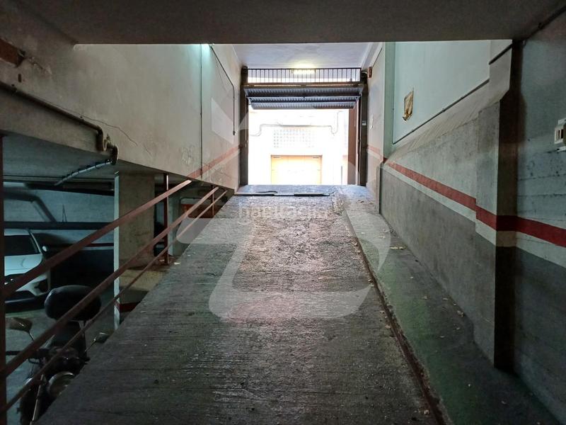 Foto 5052e56c-d56e-489c-9479-b0a11243677c. Affitto posto auto in Centre Hospitalet de Llobregat (L´)