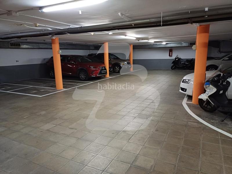 Foto ef6c6507-90e3-4e39-a7fe-b95872653f27. Miete autoparkplatz in Centre Hospitalet de Llobregat (L´)