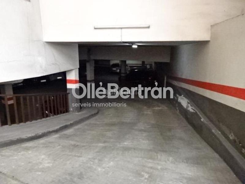 Foto 3b9687e5-a440-4605-8a6a-10101e9e80f0. Alquiler parking coche en Hostafrancs Barcelona