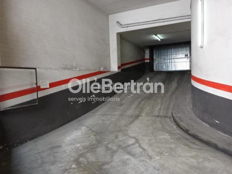 Foto e5bc6ba3-41e9-450e-bdb4-1fe6fd776e92. Alquiler parking coche en Hostafrancs Barcelona