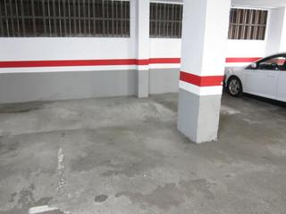 Lloguer Aparcament cotxe  De badal